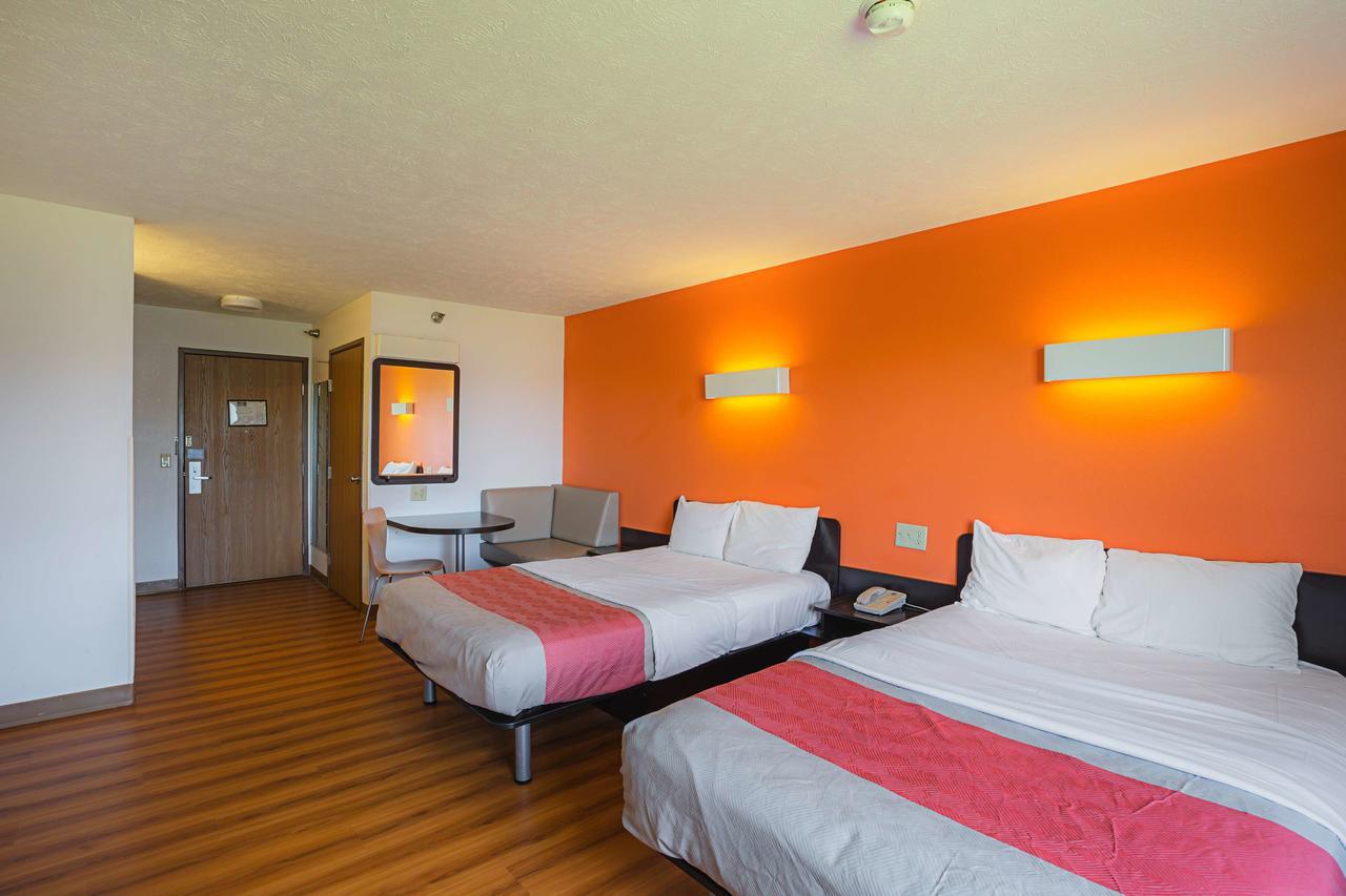 Motel 6 Omaha - Iat West Esterno foto